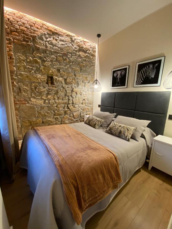 Apartamentos Rosa La Bonita Aviles Luaran gambar