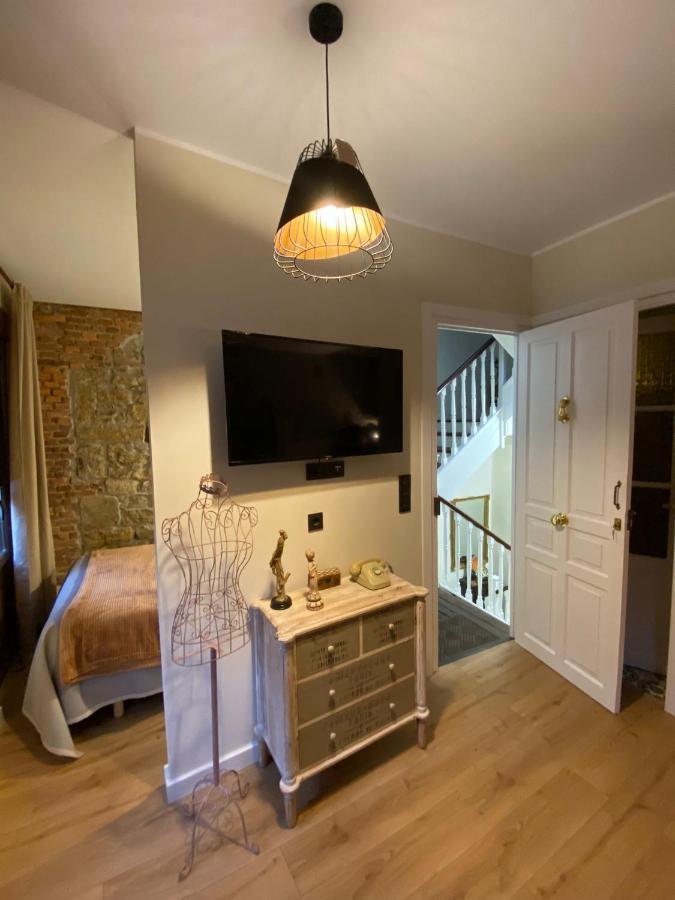 Apartamentos Rosa La Bonita Aviles Luaran gambar